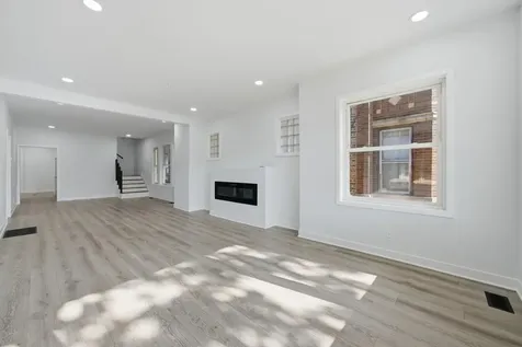 8219 South Throop Street Chicago IL 60620