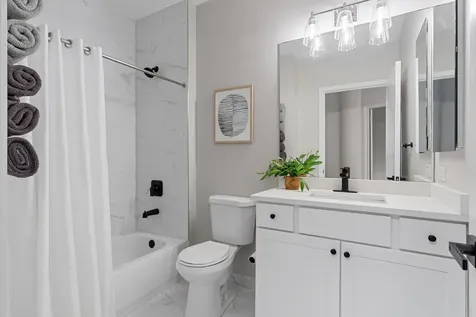 720 North Larrabee Street Chicago IL 60654