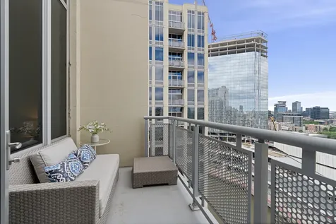 720 North Larrabee Street Chicago IL 60654