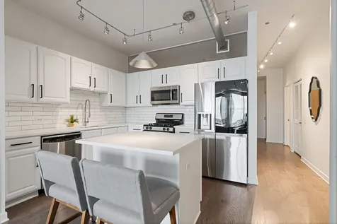 720 North Larrabee Street Chicago IL 60654