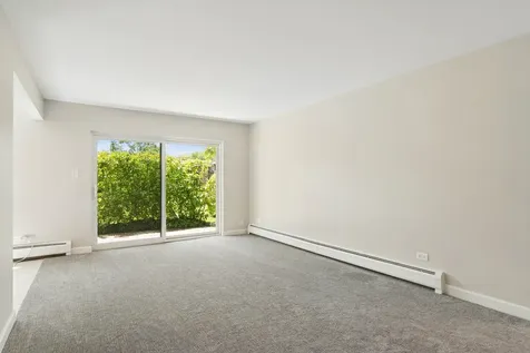 2642 North Windsor Drive Arlington Heights IL 60004