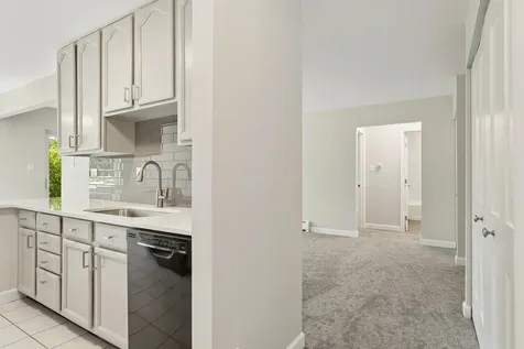 2642 North Windsor Drive Arlington Heights IL 60004
