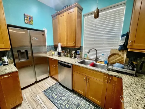 7916 South Constance Avenue Chicago IL 60617