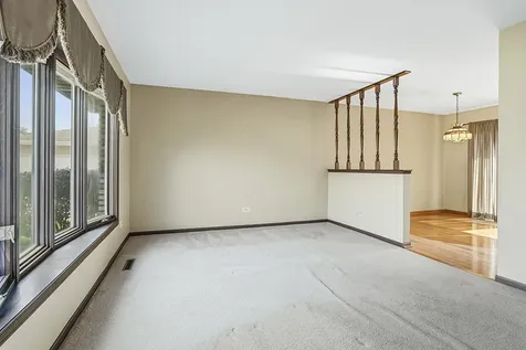 14843 Anne Court Oak Forest IL 60452