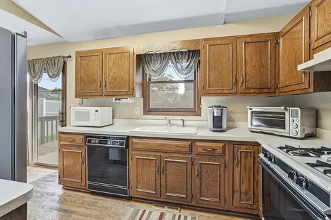 14843 Anne Court Oak Forest IL 60452