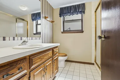 14843 Anne Court Oak Forest IL 60452
