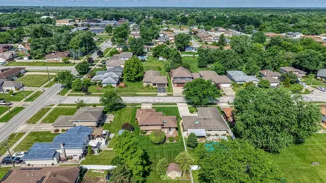 14843 Anne Court Oak Forest IL 60452