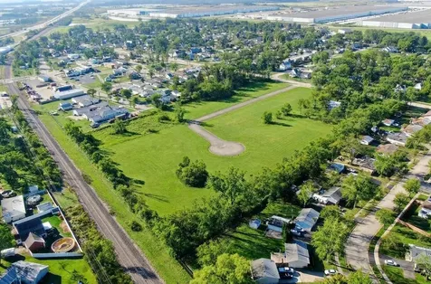 100-118 Jay Street Elwood IL 60421