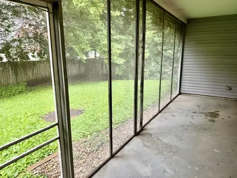 32 University Court Normal IL 61761