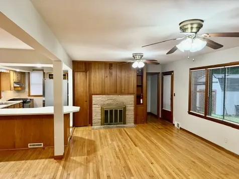 32 University Court Normal IL 61761