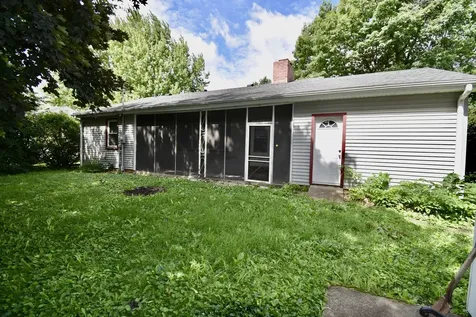 32 University Court Normal IL 61761