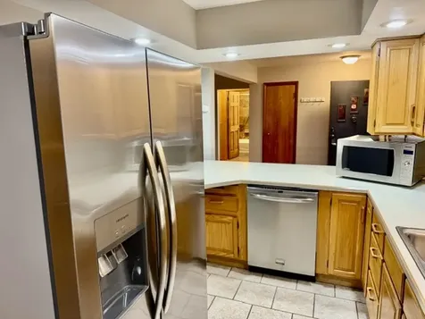 32 University Court Normal IL 61761