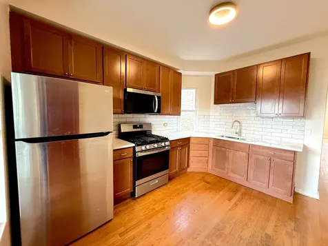 842 North Avers Avenue Chicago IL 60651