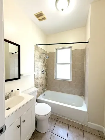 842 North Avers Avenue Chicago IL 60651