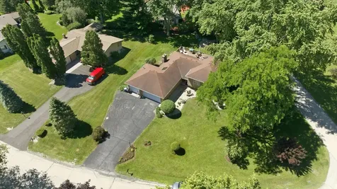 22 Plum Court Sleepy Hollow IL 60118