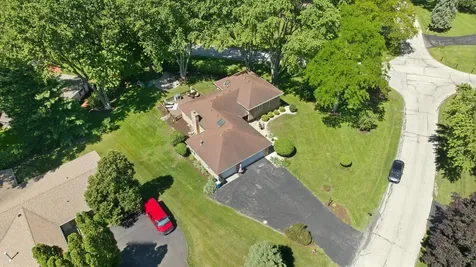 22 Plum Court Sleepy Hollow IL 60118