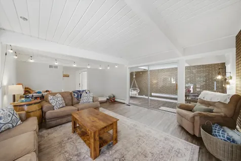 22 Plum Court Sleepy Hollow IL 60118