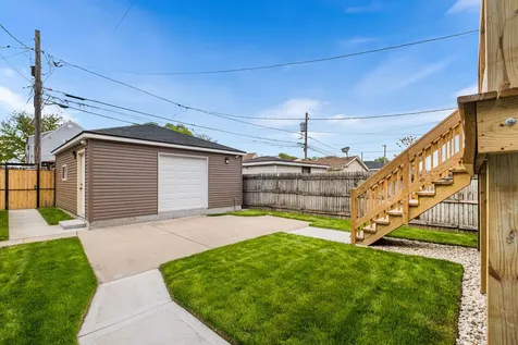2204 North Kildare Avenue Chicago IL 60639