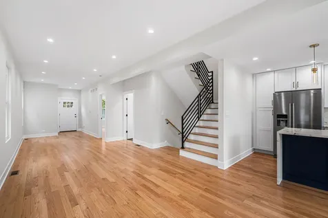 2204 North Kildare Avenue Chicago IL 60639
