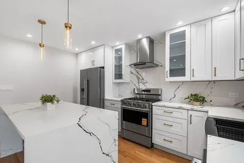 2204 North Kildare Avenue Chicago IL 60639