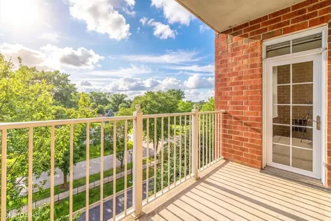 1 Itasca Place Itasca IL 60143