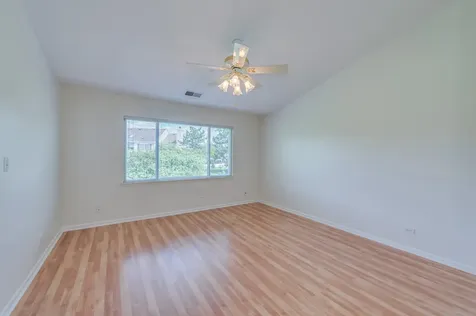 249 Sierra Pass Drive Schaumburg IL 60194