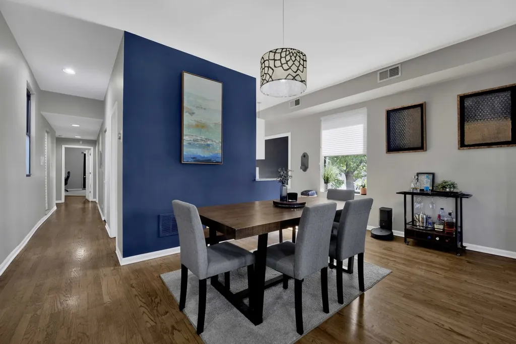 1712 West Wilson Avenue Chicago IL 60640
