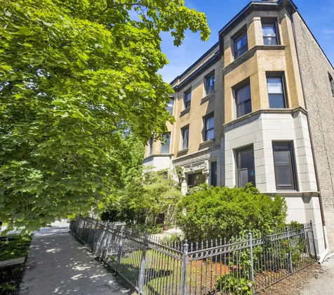 1712 West Wilson Avenue Chicago IL 60640