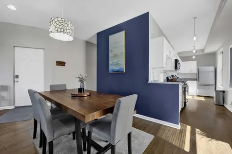 1712 West Wilson Avenue Chicago IL 60640