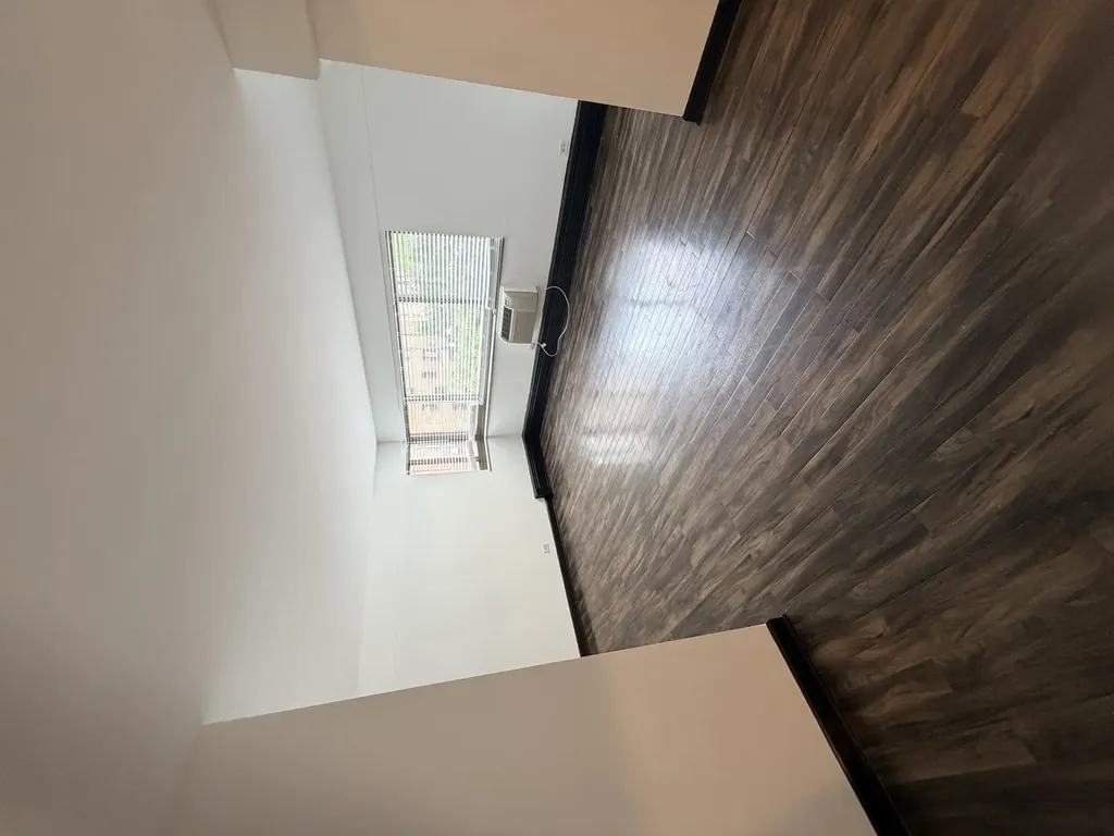 7337 South South Shore Drive Chicago IL 60649