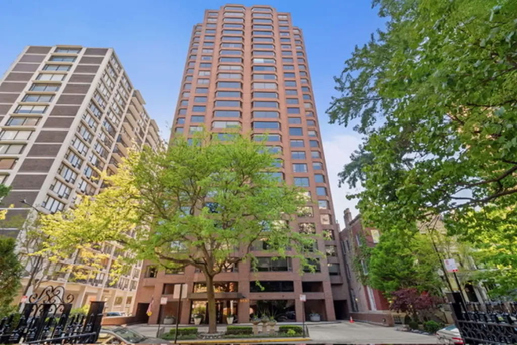 1410 North State Parkway Chicago IL 60610