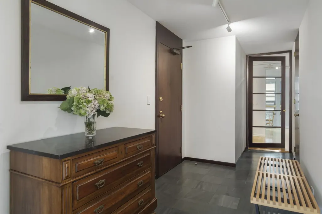 1410 North State Parkway Chicago IL 60610