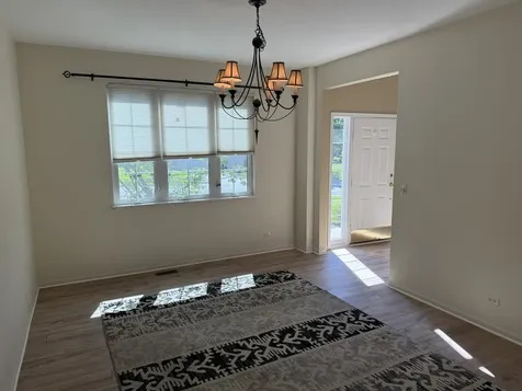 575 Capital Lane Gurnee IL 60031