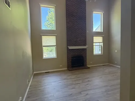 575 Capital Lane Gurnee IL 60031