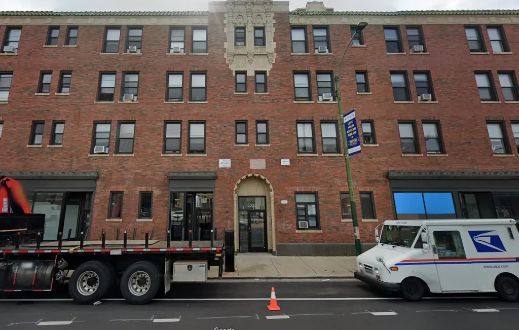 3335 West Diversey Avenue Chicago IL 60647