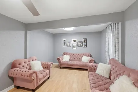 15319 Lexington Avenue Harvey IL 60426
