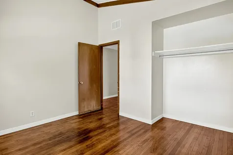 2 South Hannah Avenue Mount Morris IL 61054