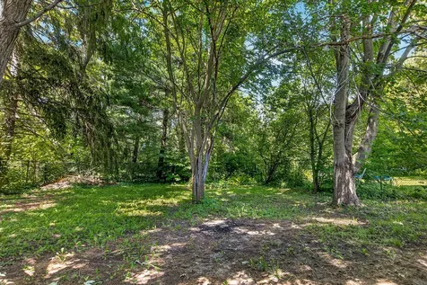 2 South Hannah Avenue Mount Morris IL 61054
