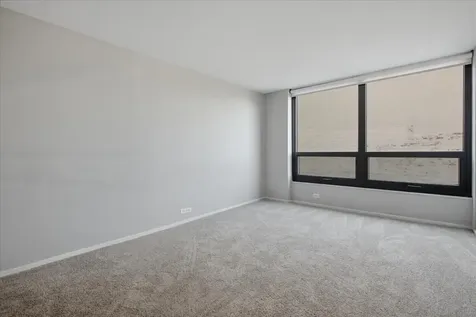 2020 North Lincoln Park West Street Chicago IL 60614