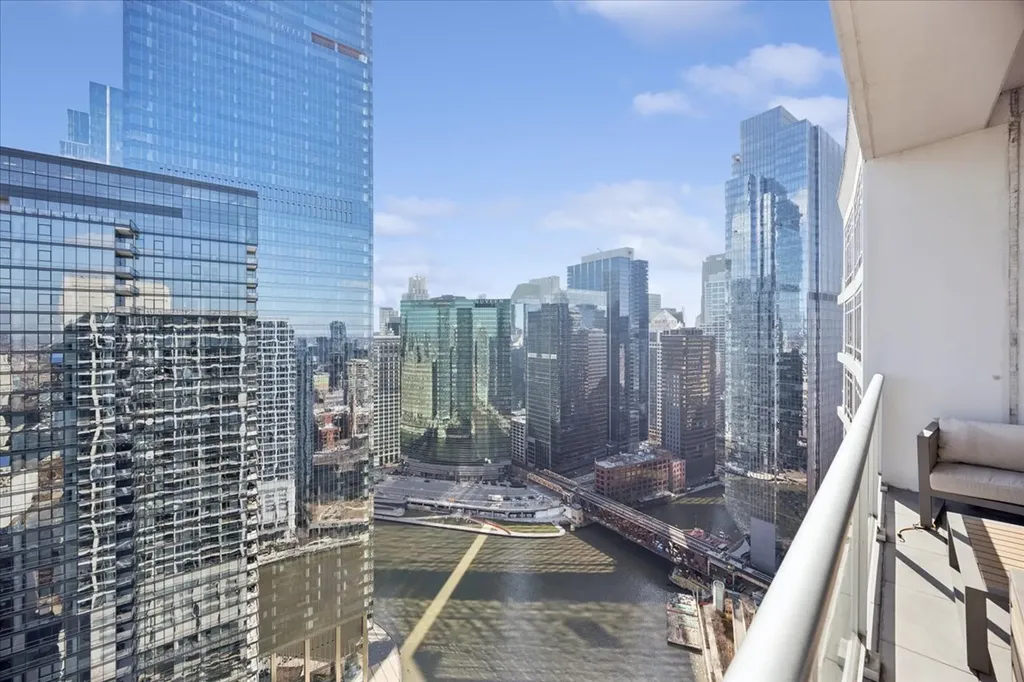 333 North Canal Street Chicago IL 60606