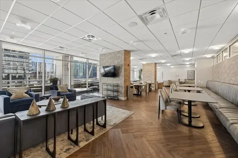 333 North Canal Street Chicago IL 60606