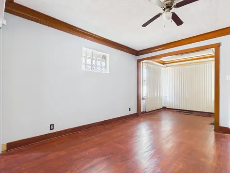 340 156TH Place Calumet City IL 60409