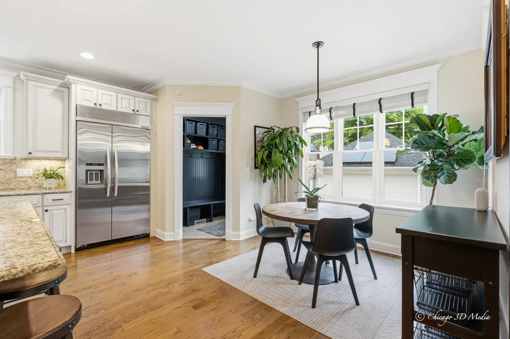 306 17TH Street Wilmette IL 60091