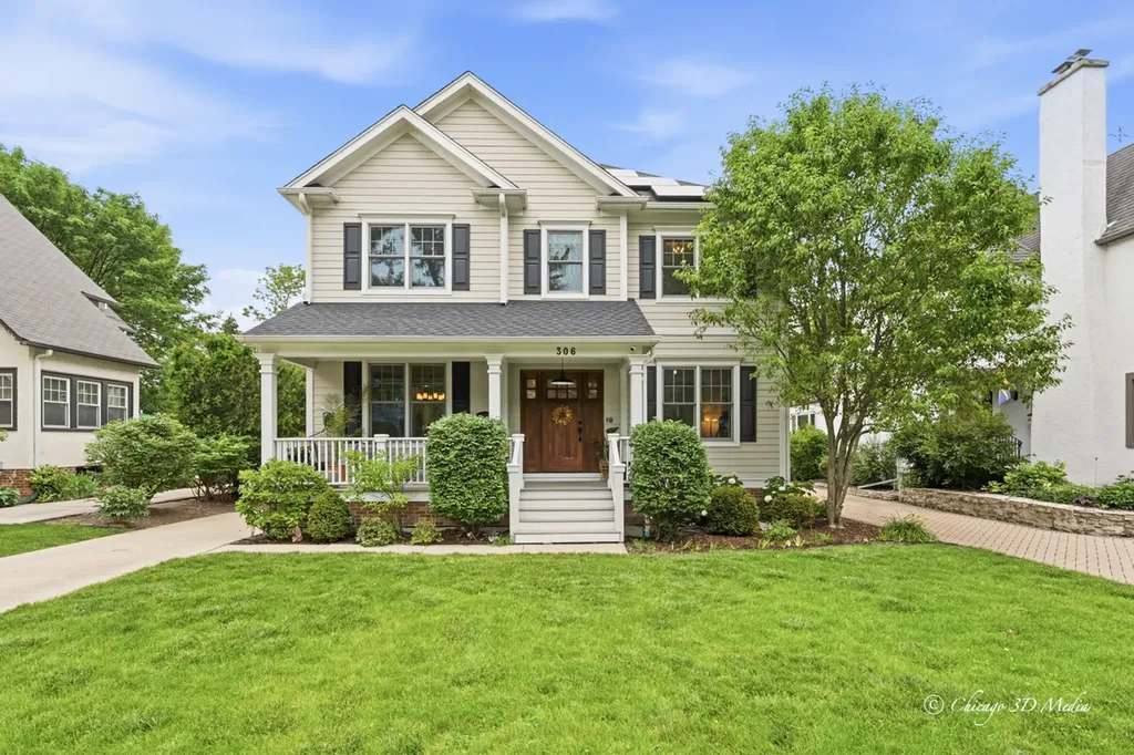 306 17TH Street Wilmette IL 60091