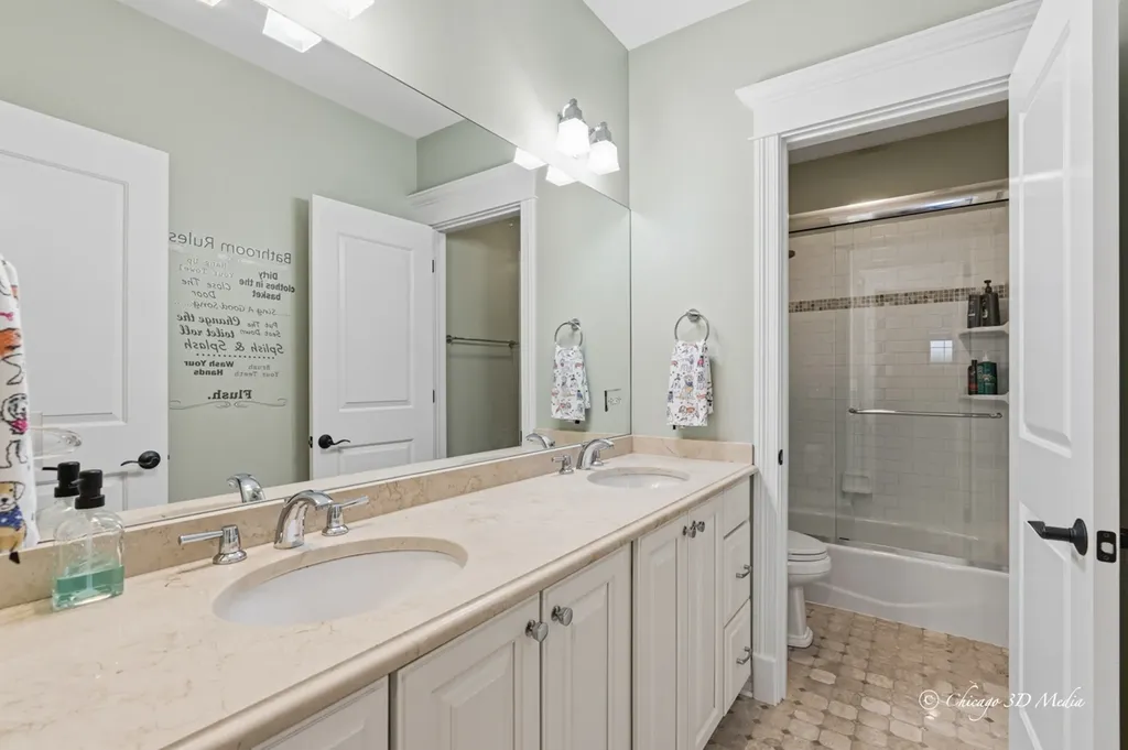 306 17TH Street Wilmette IL 60091