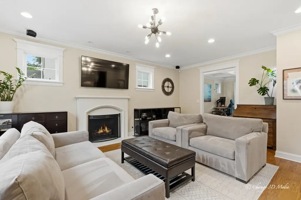 306 17TH Street Wilmette IL 60091
