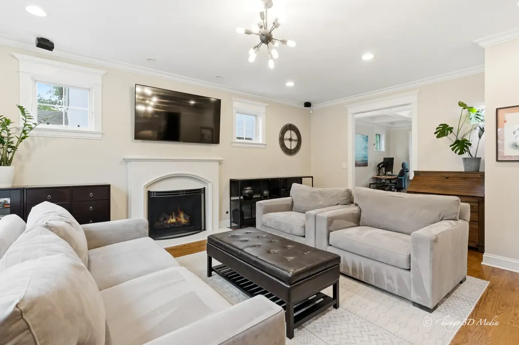 306 17TH Street Wilmette IL 60091