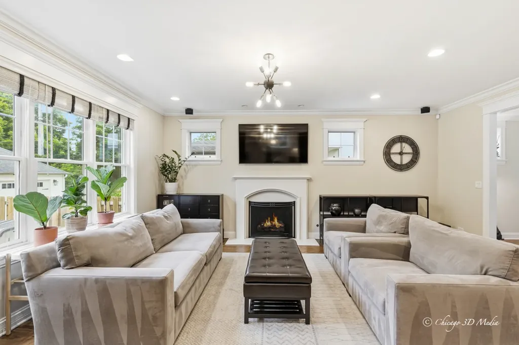 306 17TH Street Wilmette IL 60091