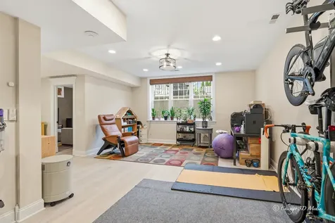 306 17TH Street Wilmette IL 60091