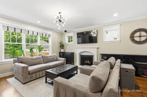 306 17TH Street Wilmette IL 60091